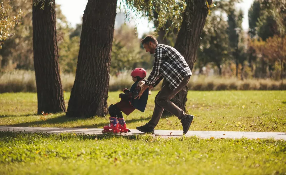 Kolečka startují! Jak začít s bruslením a ustát první jízdy