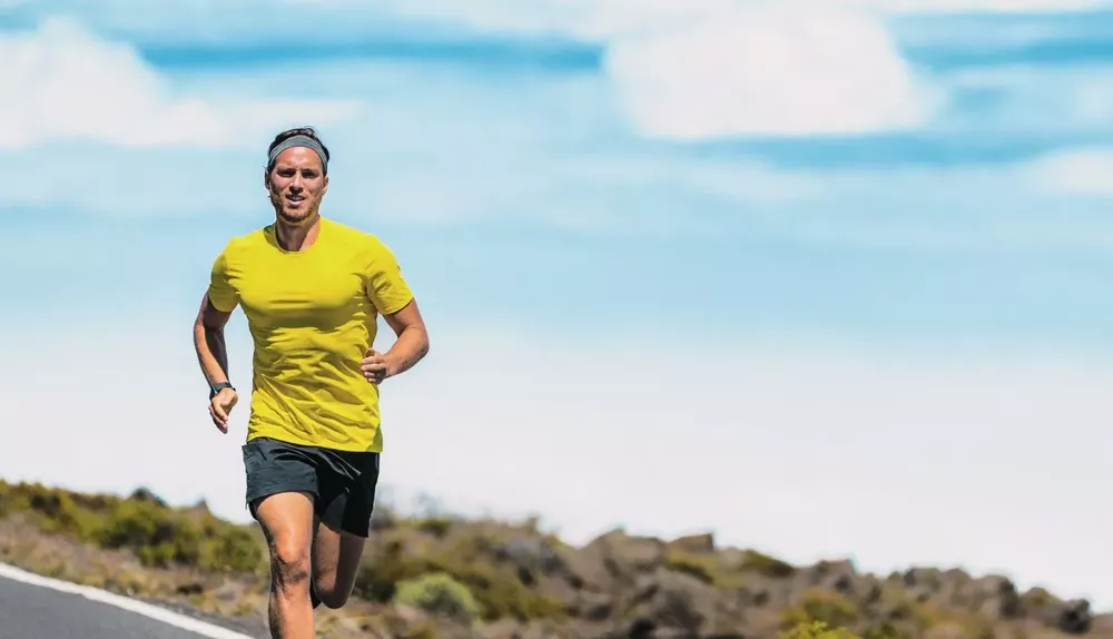 Bolí trénink v létě víc? Jen hydratace nestačí! Regenerace v kostce