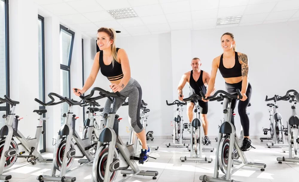 Domácí cyklotrenažér: Kompletní průvodce pro správnou volbu