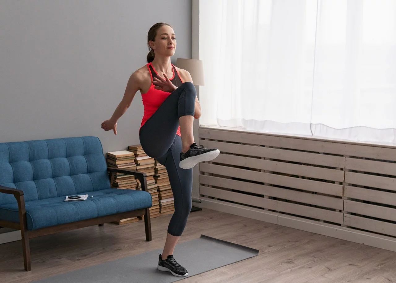 Nemáte čas cvičit? Pokud máte jen 5 minut denně, zkuste tohle