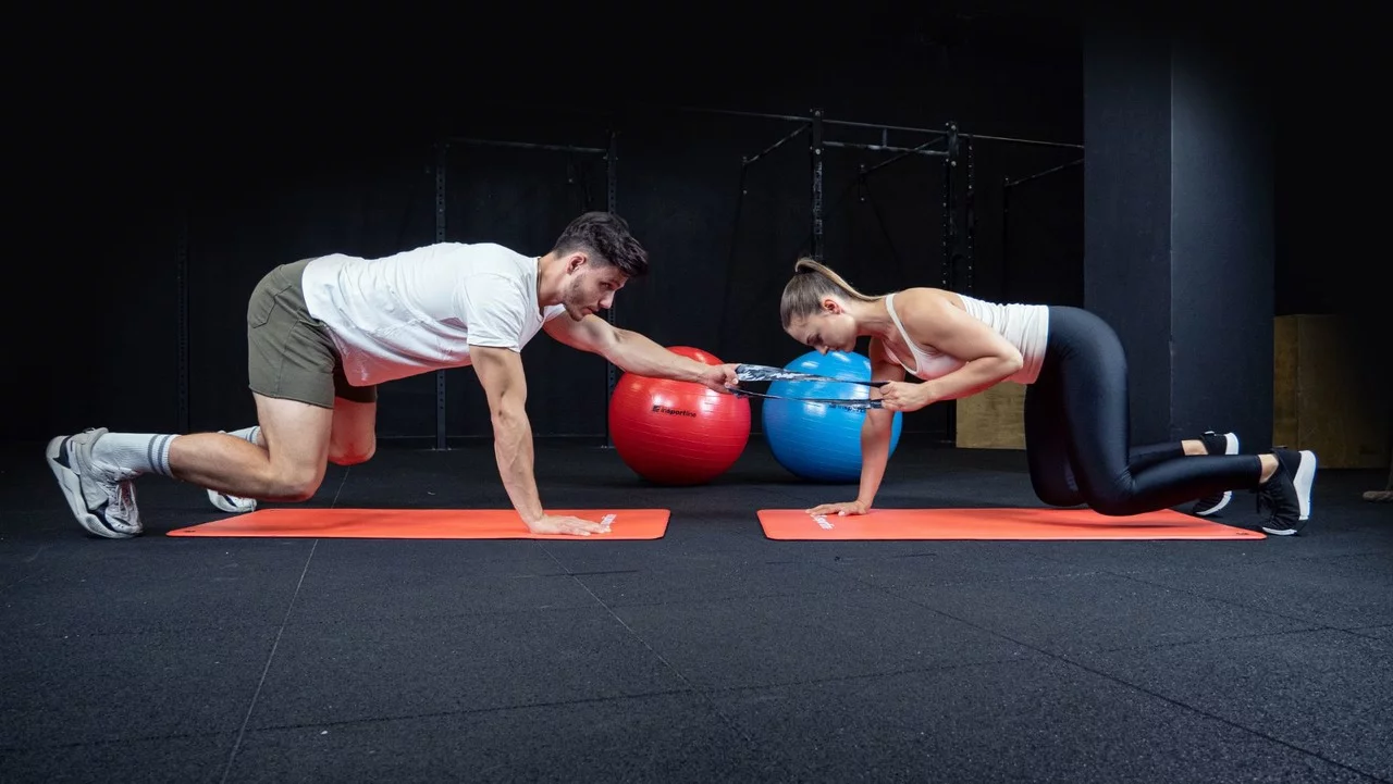 VIDEO: Cvičení ve dvojici