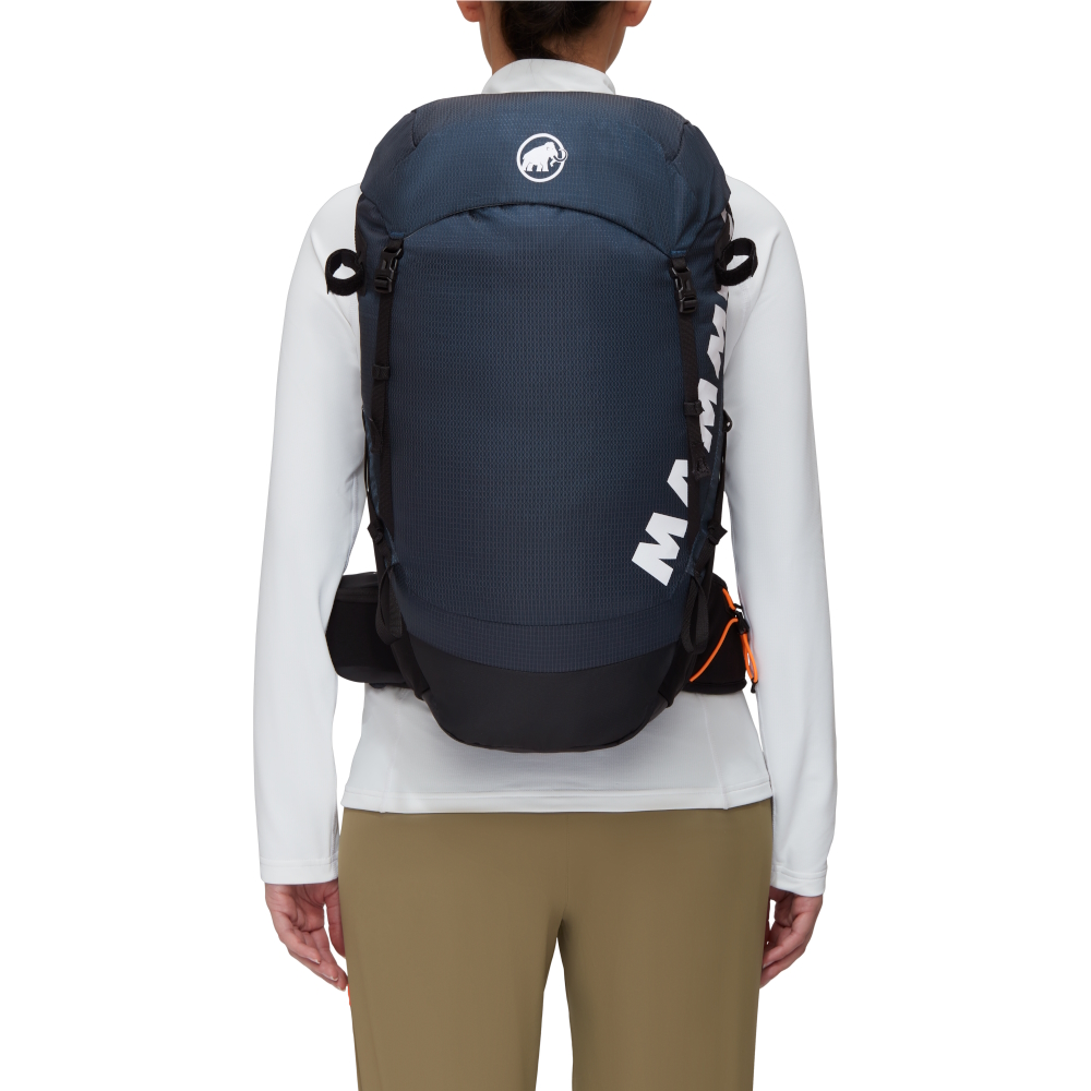 Dámský batoh MAMMUT Ducan 24 Women 24 l Dragon Fruit Black - Obrázek 4
