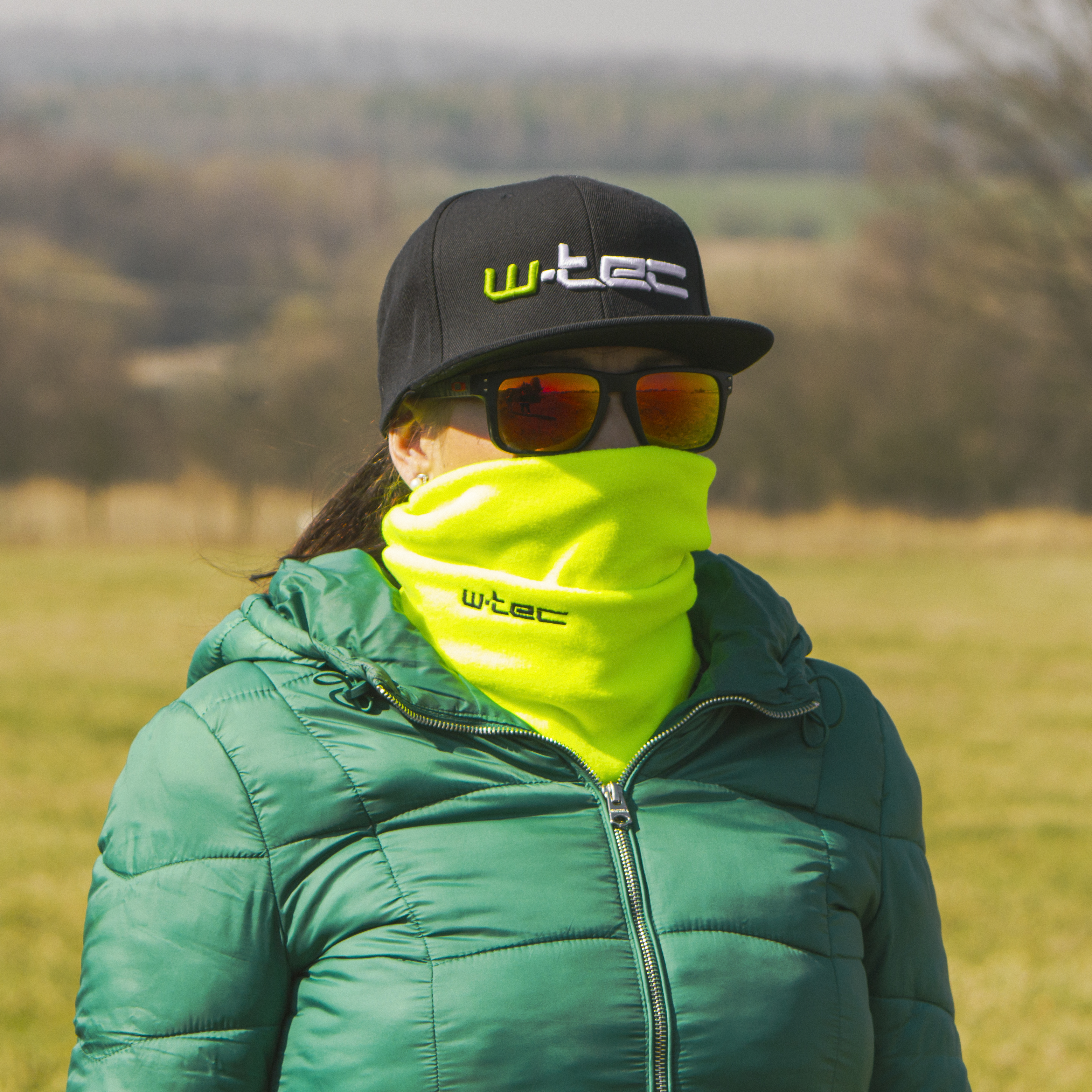 Kšiltovka W-TEC Russjack  černá se zeleno-bílým logem