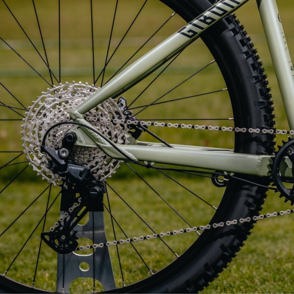 Horské kolo KELLYS GIBON 30 29″ 9.0 L (18,5″, 180-195 cm)