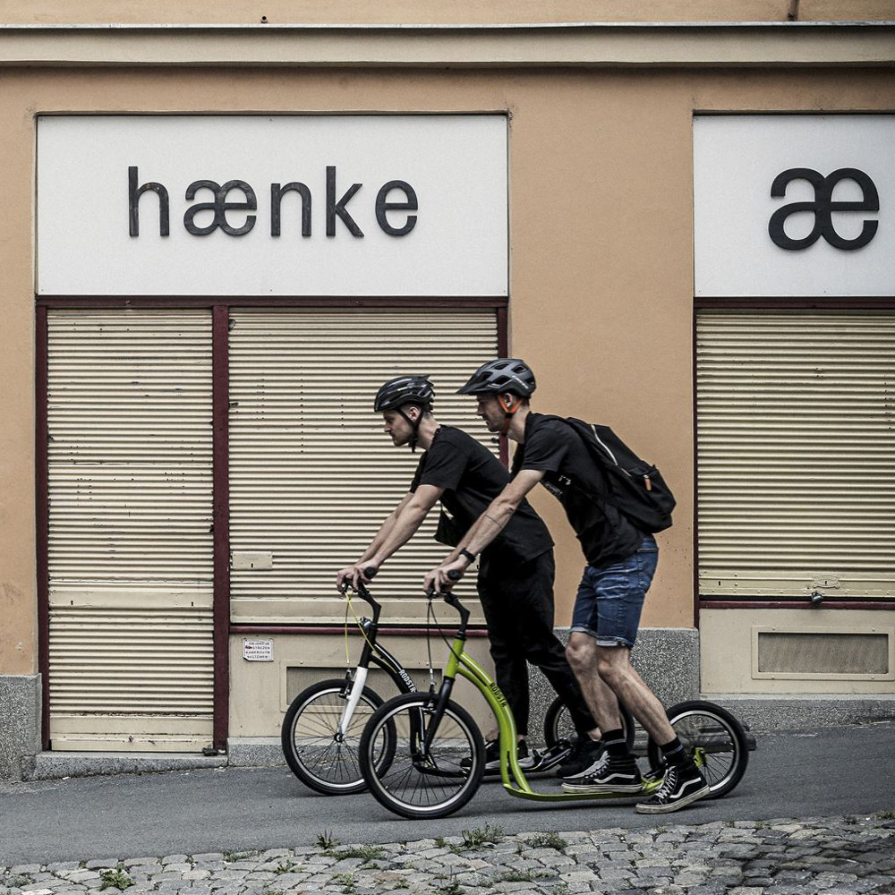 Koloběžka Yedoo Rodstr 20/16" černo-bílá - Obrázek 6