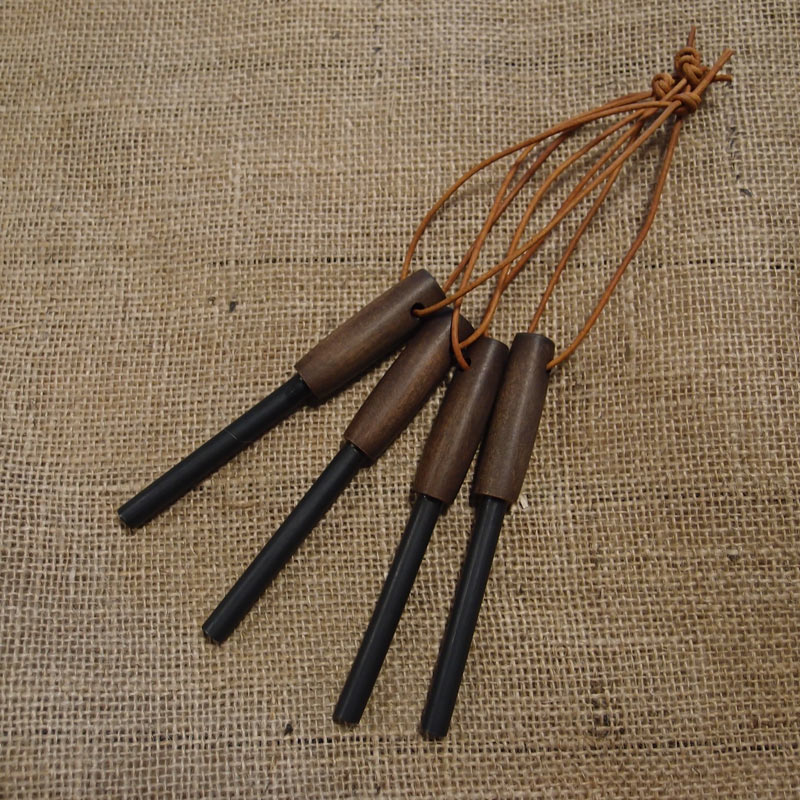 Křesadlo JuBö Bushcraft Firesteel dubňák - Obrázek 3