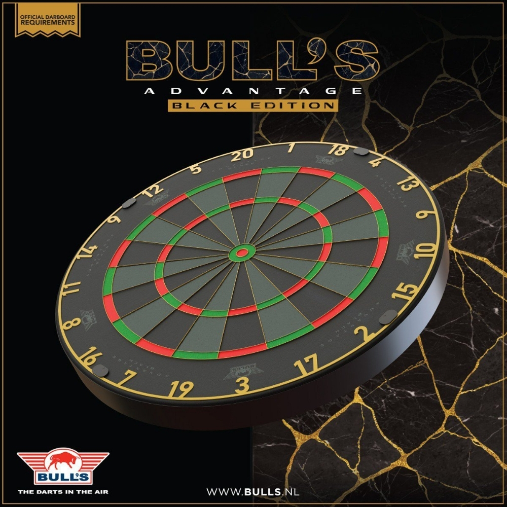 Sisalový terč na šipky Bull's Advantage Black Edition (obrázek 3)