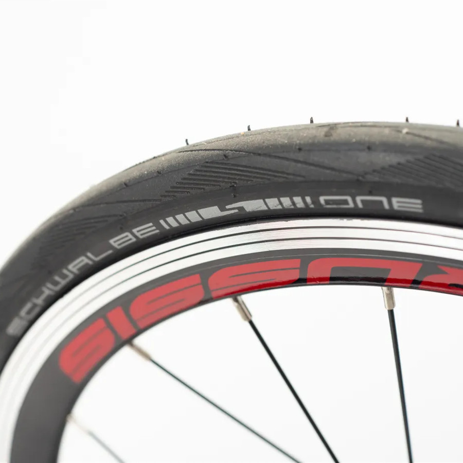 Koloběžka Crussis ROAD 4.2-2 černo-červená 28"/20" (obrázek 4)