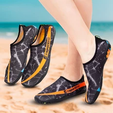 Topánky do vody inSPORTline Granota - čierno-oranžová