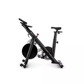 Cyklotrena er Capital Sports Evo Race inSPORTline