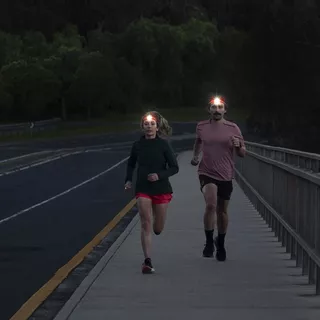 Knog Quokka Run Stirnlampe für Jogger - Lime