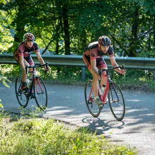 Silniční kolo Devron Urbio R6.8 - model 2016 - Devil Red