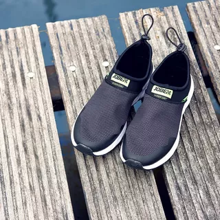 Protiskluzové boty Jobe Discover Nero Slip-On - 11 (US) 45 (EU)