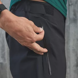 Pánské cyklo kraťasy POC Bastion Shorts - Uranium Black