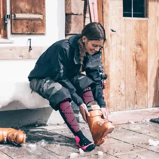 Dámské lyžařské kompresní podkolenky CEP Merino Woman New - černá/růžová