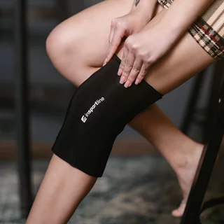 Hrejivo-chladivý návlek na koleno inSPORTline Vitaknee