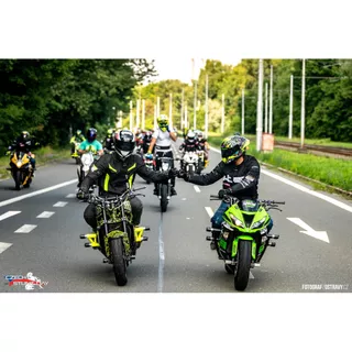 Celovíkendová vstupenka na W-TEC Czech Stunt Day 2022