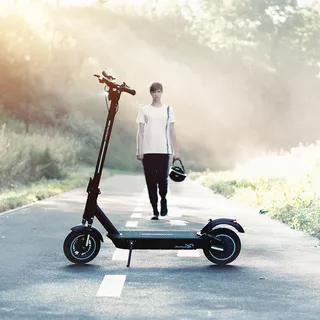Elektrická koloběžka W-TEC Lambreto Max 10" - 2.jakost