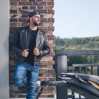 Leather Motorcycle Jacket W-TEC Embracer