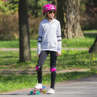 Deskorolka typu Fiszka marki WORKER Mirra 400 22" LED ze świecącymi kółkami