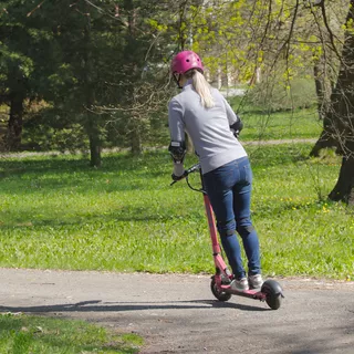 Elektrická koloběžka inSPORTline Skootie 8"