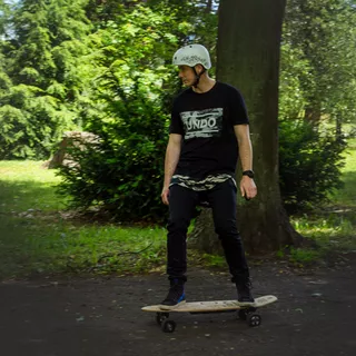 Elektrický longboard Skatey 400 černo-oranžový - 2.jakost