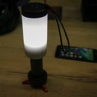 Kempinglámpa Knog PWR Lantern