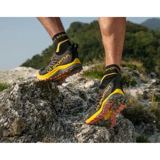 Pánské trailové topánky La Sportiva Jackal - Black / Yellow