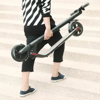 Elektrická koloběžka Ninebot by Segway® KickScooter ES1 8/7,8" - 2.jakost