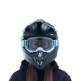 Motokrosové brýle RedBull Spect Strive Panovision, světle šedé matné, plexi kouřové