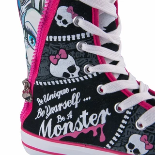 Gyerek görkorcsolya Monster High