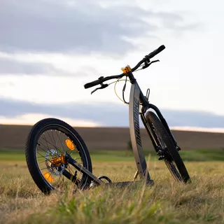Elektrokoloběžka Mamibike DRIFT 26/20" s rychlonabíječkou - 2.jakost - bílo-tyrkysová