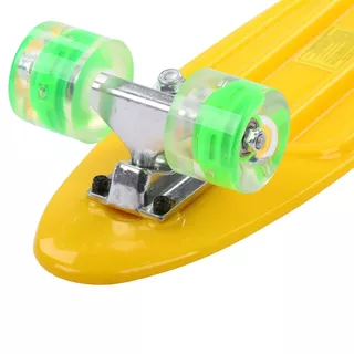 Pennyboard Maronad Retro W/ Light Up Wheels - Green