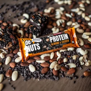 Tyčinka Nutrend DeNuts Protein 50g