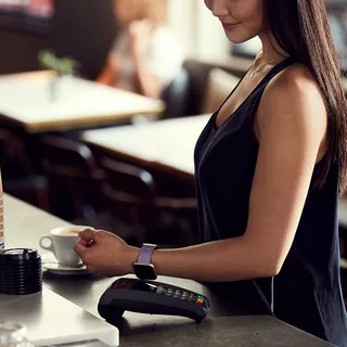 Fitbit Versa Lavender Woven kluge Uhr