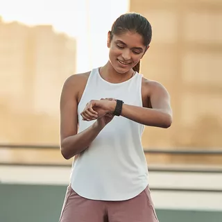 Chytré hodinky Fitbit Versa 2 Black/Carbon