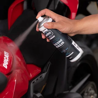 Péče a ochrana plastů a lakovaných povrchů Mint Silicone Detailer 500 ml sprej