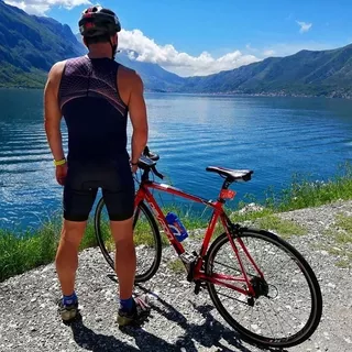 Silniční kolo Devron Urbio R6.8 - model 2016 - Devil Red