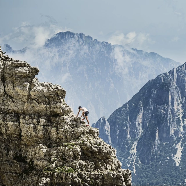Sportovní hodinky SUUNTO Spartan Ultra Black HR