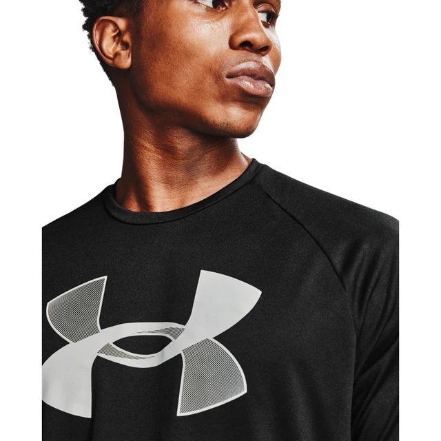 Under armour men's clearance big logo t shirt