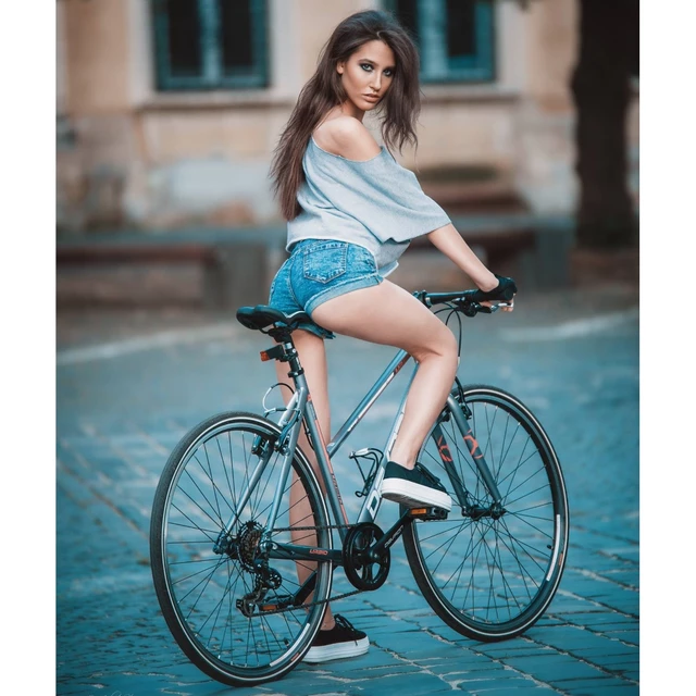 Rower crossover damski Devron Urbio LU1.8 - model 2016 - Dziecięcy błękit