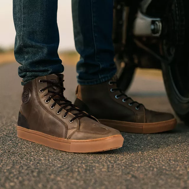 Moto boty W-TEC Fred - středomořská hnědá
