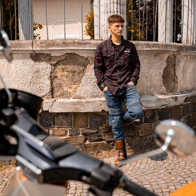 Košile W-TEC Black Heart Respector II - černá s modrým pruhem