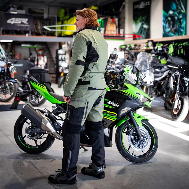 Touringová moto bunda W-TEC Karmal - černo-olivově zelená