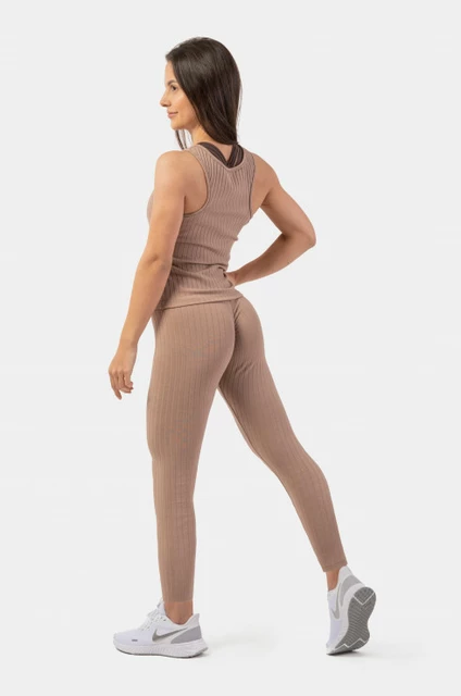 Nebbia biopamut bordázott, magas derekú leggings - barna