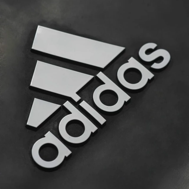 Plavecká čepice Adidas 802316