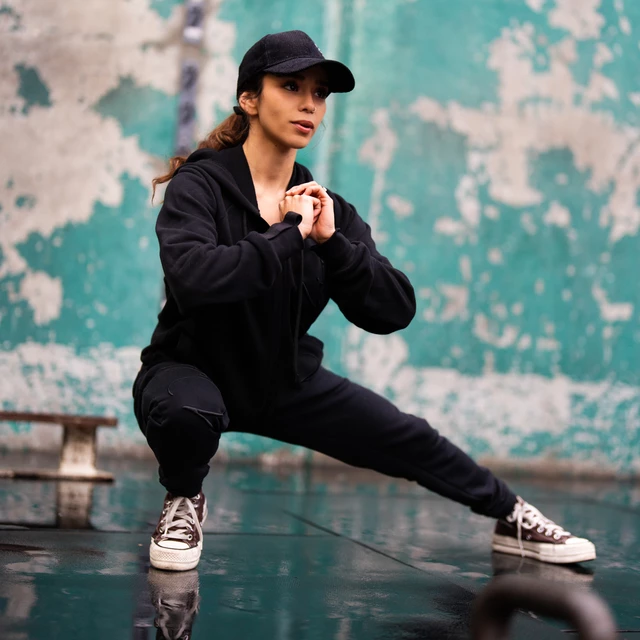 Women’s Sports Hoodie Nebbia INTENSE Signature 845 - Black