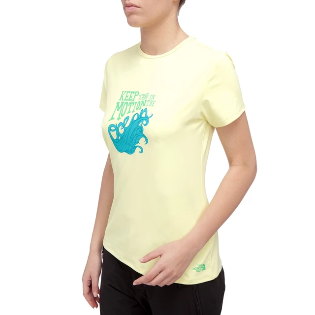 Woman's The North Face t-shirt Class V Watershirt - Light Yelow