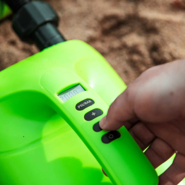 Elektrická pumpa na paddleboardy s externou batériou Jobe Air Pump