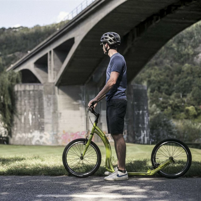 Kolobežka Yedoo Dragstr 2020 20" - biela